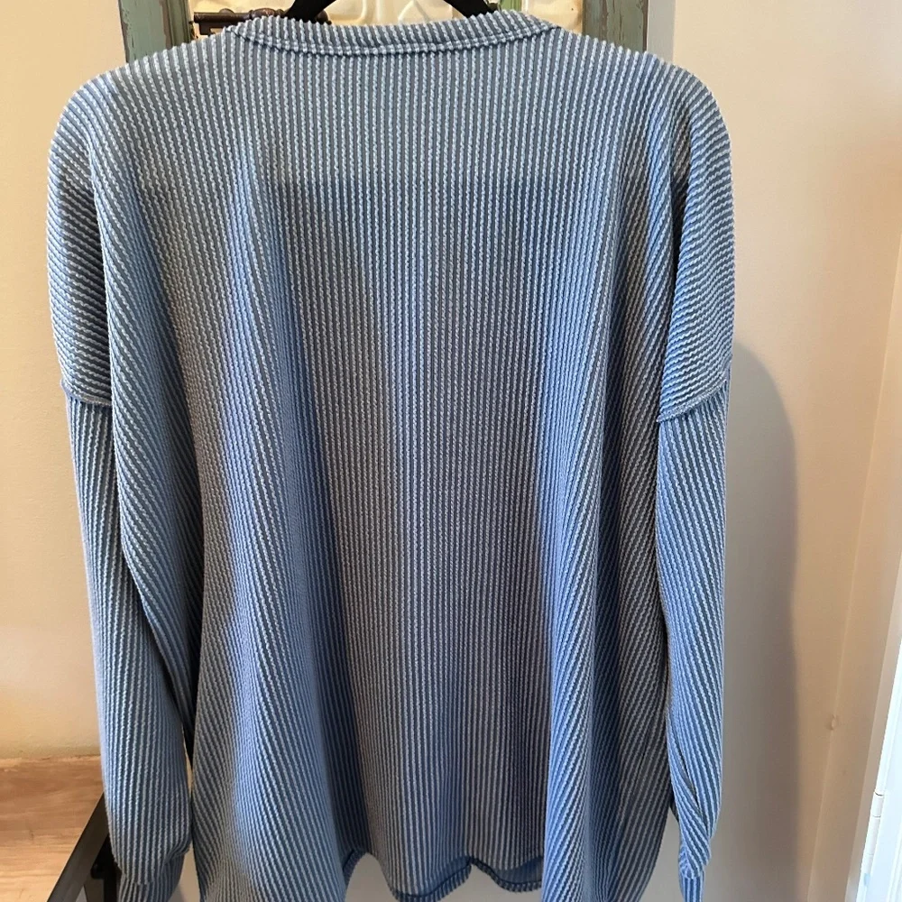 HEIMISH USA Dusty Blue Ribbed Knit Crewneck Pullover Sweater - Size M